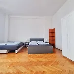 Nice Room In Old Town Krakow